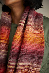 Sirdar Jewelspun Aran Pattern 10729 - Sunset Stroll Snood