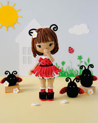 Book - Kawaii Crochet Dolls