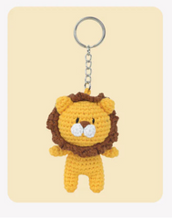 Levi the Lion Mini Amigurumi Keyring Kit
