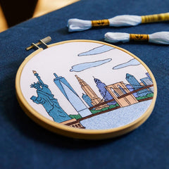 DMC New York City - Intermediate Embroidery Kit TB231