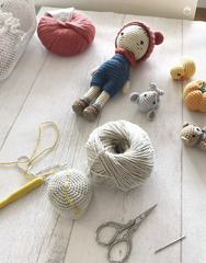 Lulu's Crochet Dolls Book