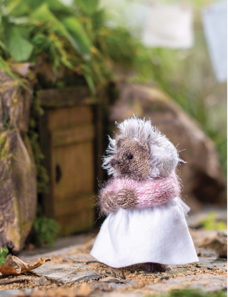 Book - Knitting Peter Rabbit by Claire Garland - Crafty