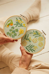 DMC THE QUIET GARDEN EMBROIDERY DUO KIT TB169