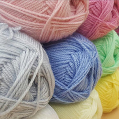 King Cole Paradise Beaches DK Pattern 5614 - Sweater & Cardigan