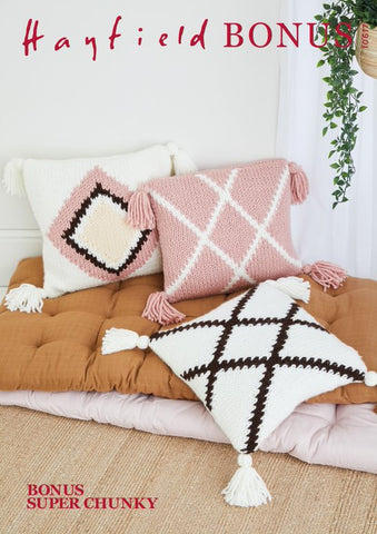 Hayfield Bonus Super Chunky Pattern 10617 - Cushion Covers