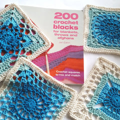 200 Crochet Blocks Book:  For Blankets, Throws and Afghans by Jan Eaton