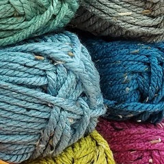 Stylecraft Special XL Tweed Super Chunky Pattern 9811 - Blanket & Cushions