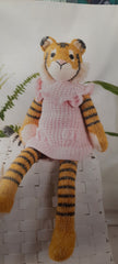 Knitted Wild Animal Friends Book