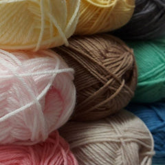 Sirdar Snuggly 4 Ply Pattern 5526 - Crochet Diamond Blanket
