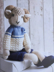 Knitted Animal Friends Book
