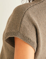 Sirdar Country Classic 4 Ply Pattern 10241 - V-NECK STEPPED HEM TOP