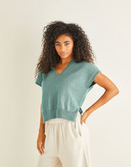 Sirdar Country Classic 4 Ply Pattern 10241 - V-NECK STEPPED HEM TOP